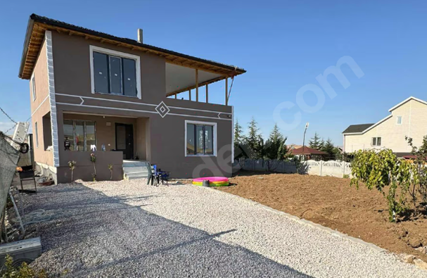 Çubuk Melikşah’ta 400 m² Arsa İçinde Sıfır 3+1 Müstakil Ev – Kaçırılmayacak Fırsat!