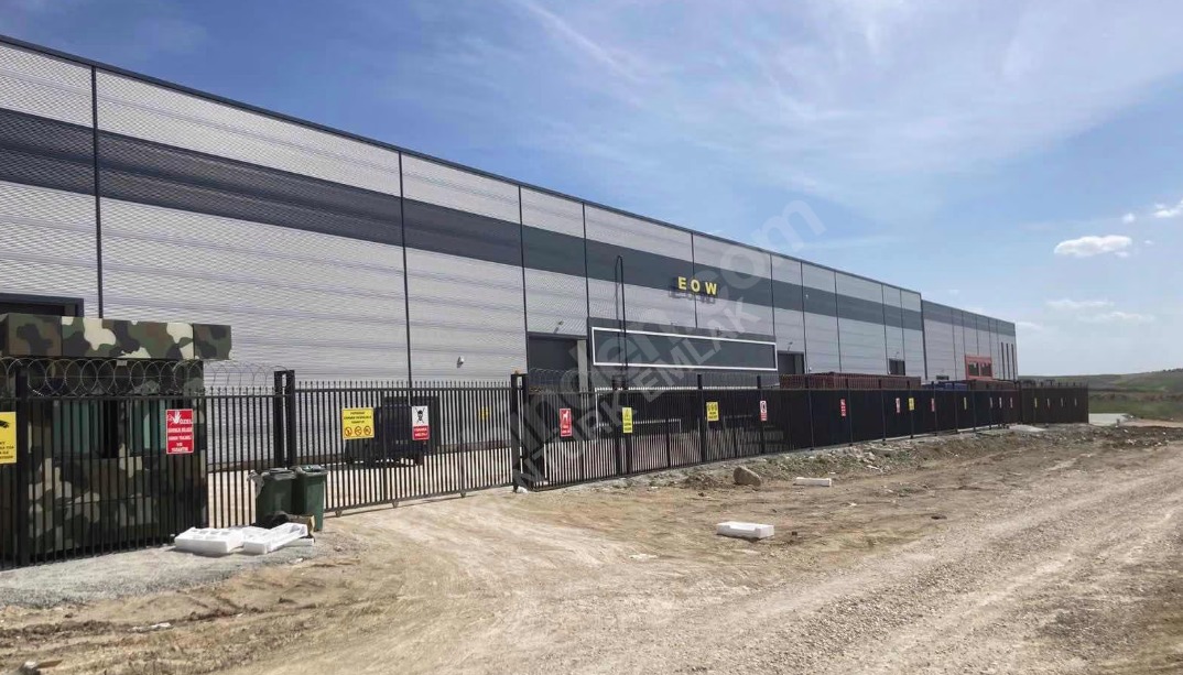 Kahramankazan Saray’da Bulvar Cepheli 2600 m² Kiralık Fabrika | 400 KW Enerji | Ofisli Üretim Tesisi